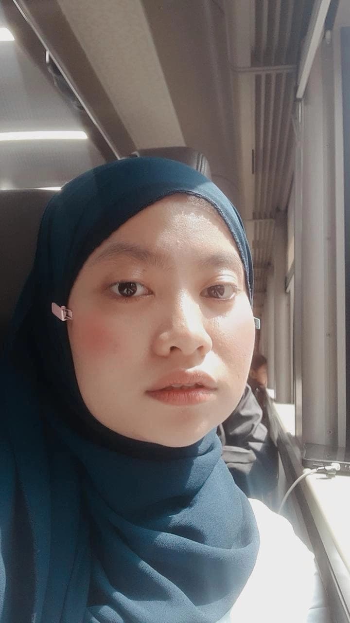 ANISYA ELSIYANI