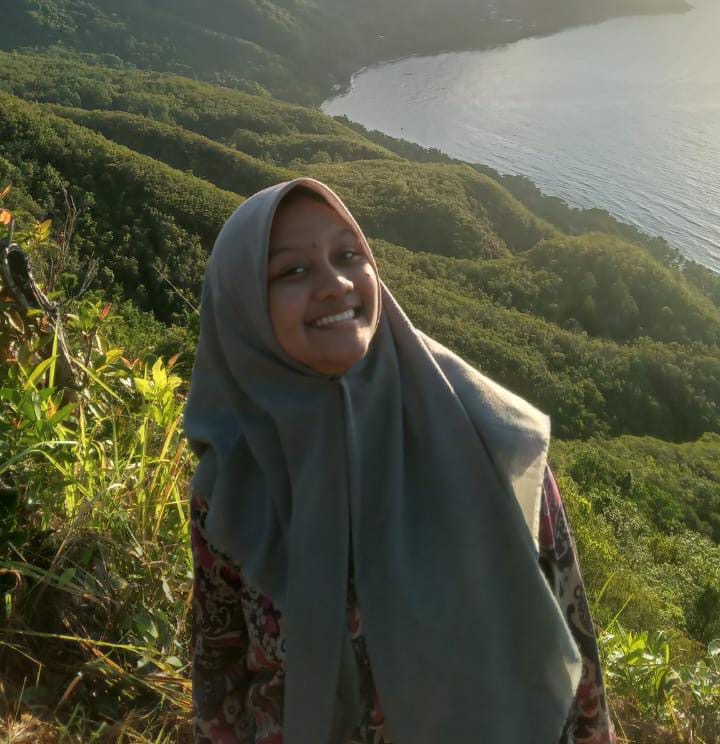 Naillah Insyira L